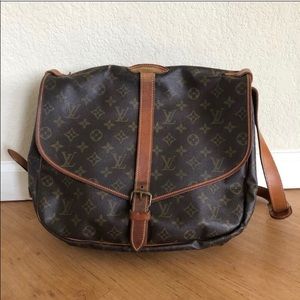 Authentic Louis Vuitton Saumur 35